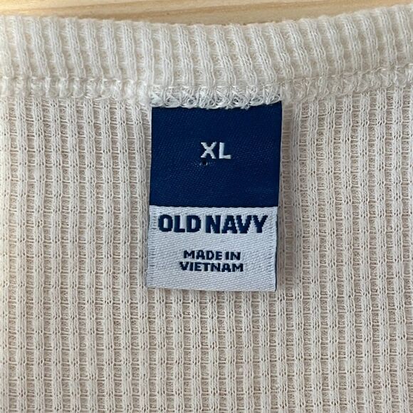 Old Navy Henley Thermal Tee Long Sleeves Scoop Neck Creme de la Creme XL NEW NWT - Picture 6 of 7